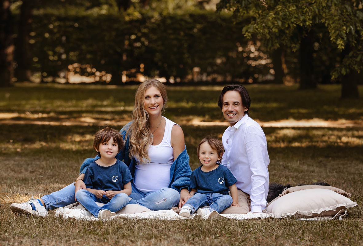 Familienfotoshooting mit der Münchner Fotografin Anne Deml - Familienfotos