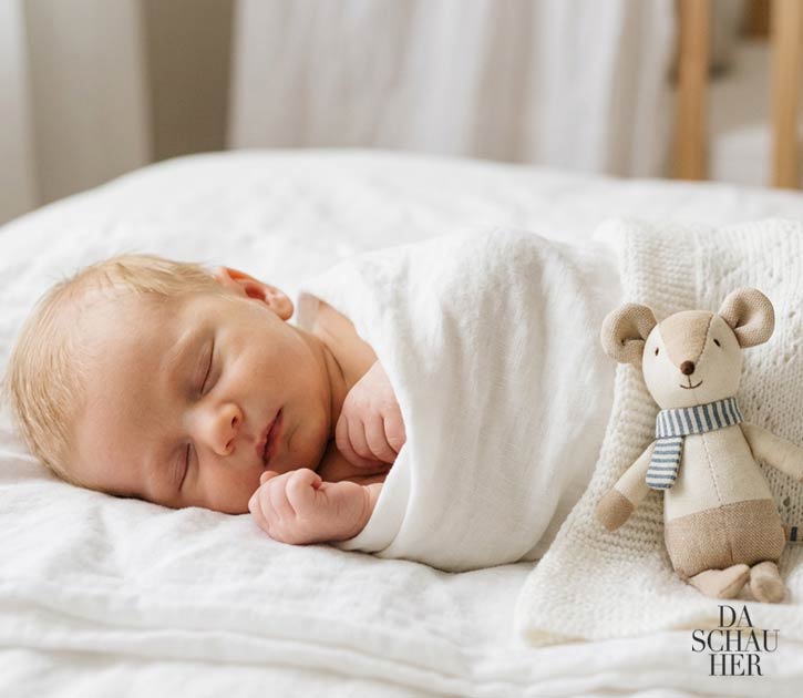 NewbornshootingNeugeborenenshooting in Freising