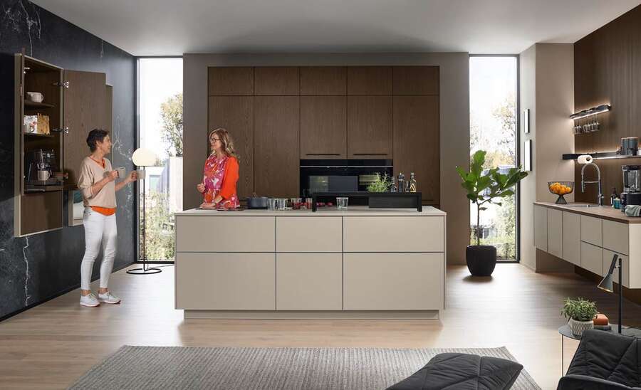 Ballerina Küchen finden sie bei Neubigs Küchenstudio in Lauf nahe Nürnberg 
präsentiert von: NEUBIGS KÜCHENSTUDIO Design Küchen und Küchenplanung in Lauf  in der Region …  Lauf an der Pegritz, Nürnberg, Erlangen, Feucht, Hersbruck 