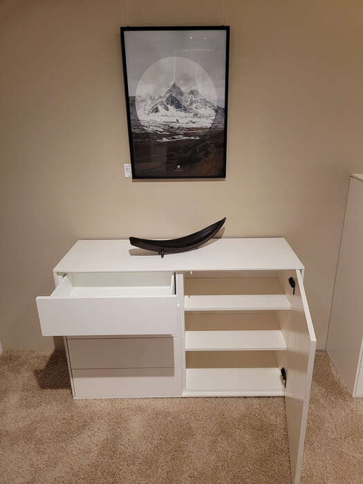 Kommode Contur Cilentopräsentiert von: Möbel Klingl GmbH  in Mallersdorf-Pfaffenberg  in der Region …  Mallersdorf Landshut Straubing Dingolfing Deggendorf Regensburg Ergoldsbach 