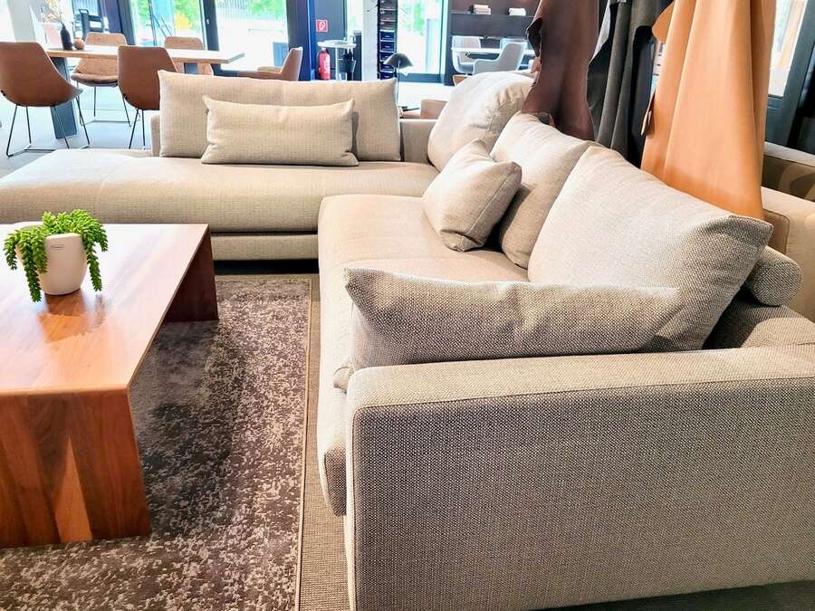 Sofa Contur Cuneopräsentiert von: Möbel Klingl GmbH  in Mallersdorf-Pfaffenberg  in der Region …  Mallersdorf Landshut Straubing Dingolfing Deggendorf Regensburg Ergoldsbach 