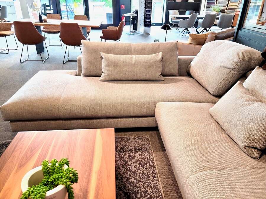 Sofa Contur Cuneopräsentiert von: Möbel Klingl GmbH  in Mallersdorf-Pfaffenberg  in der Region …  Mallersdorf Landshut Straubing Dingolfing Deggendorf Regensburg Ergoldsbach 