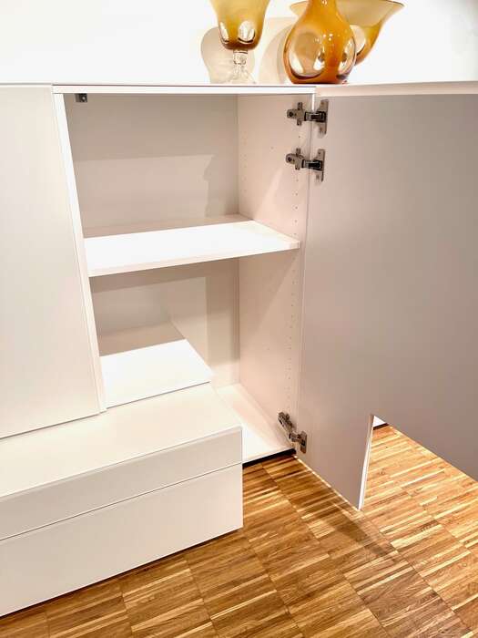 Wohnzimmer in Mattglas Landshut Regensburg Straubingpräsentiert von: Möbel Klingl GmbH  in Mallersdorf-Pfaffenberg  in der Region …  Mallersdorf Landshut Straubing Dingolfing Deggendorf Regensburg Ergoldsbach 