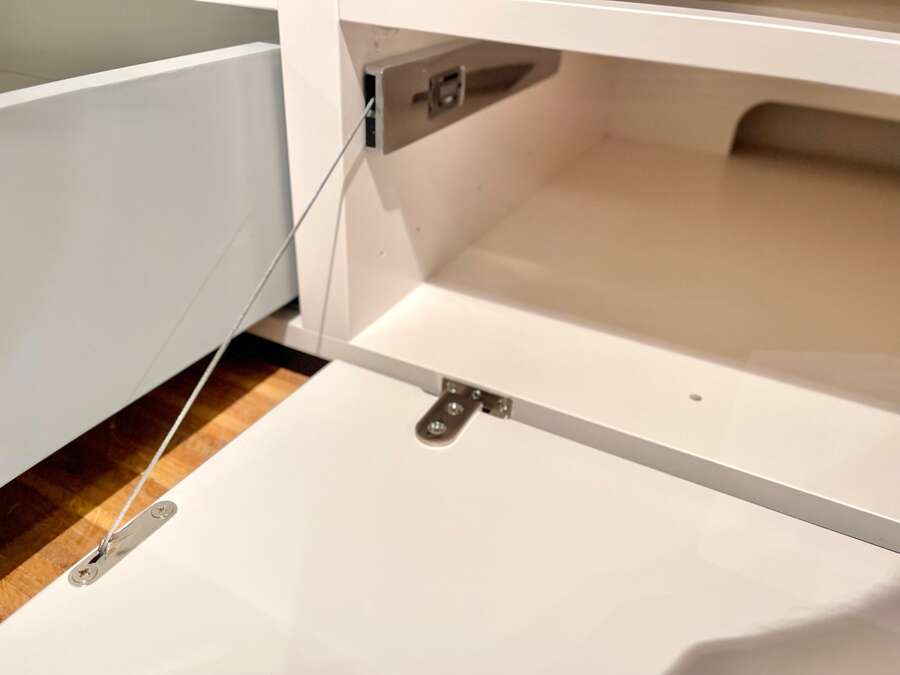 Wohnzimmer in Mattglas Landshut Regensburg Straubingpräsentiert von: Möbel Klingl GmbH  in Mallersdorf-Pfaffenberg  in der Region …  Mallersdorf Landshut Straubing Dingolfing Deggendorf Regensburg Ergoldsbach 